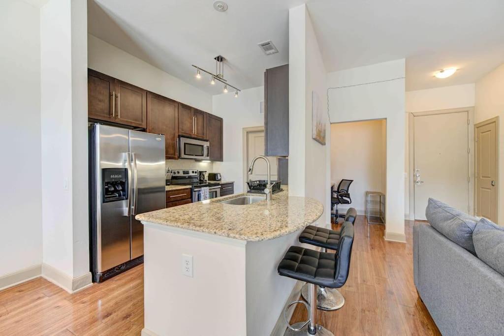 Cozy Apt Nrg Pool,Wi-Fi, Free Parking, Petsok! Houston Exteriér fotografie