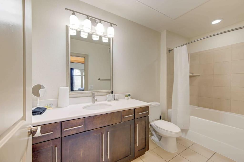 Cozy Apt Nrg Pool,Wi-Fi, Free Parking, Petsok! Houston Exteriér fotografie