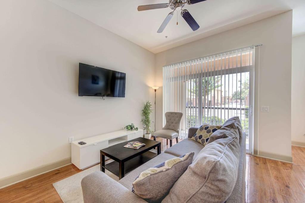 Cozy Apt Nrg Pool,Wi-Fi, Free Parking, Petsok! Houston Exteriér fotografie