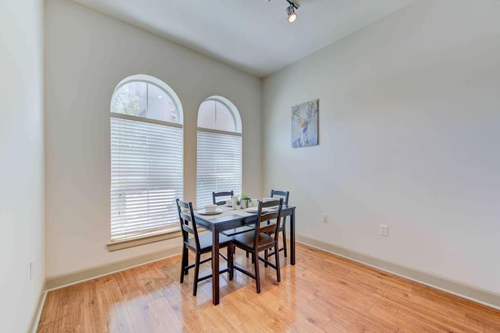 Cozy Apt Nrg Pool,Wi-Fi, Free Parking, Petsok! Houston Exteriér fotografie